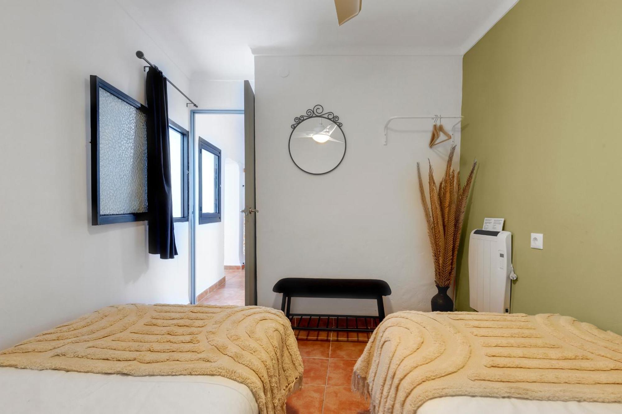Casa De La Montana Apartments Sayalonga Dış mekan fotoğraf